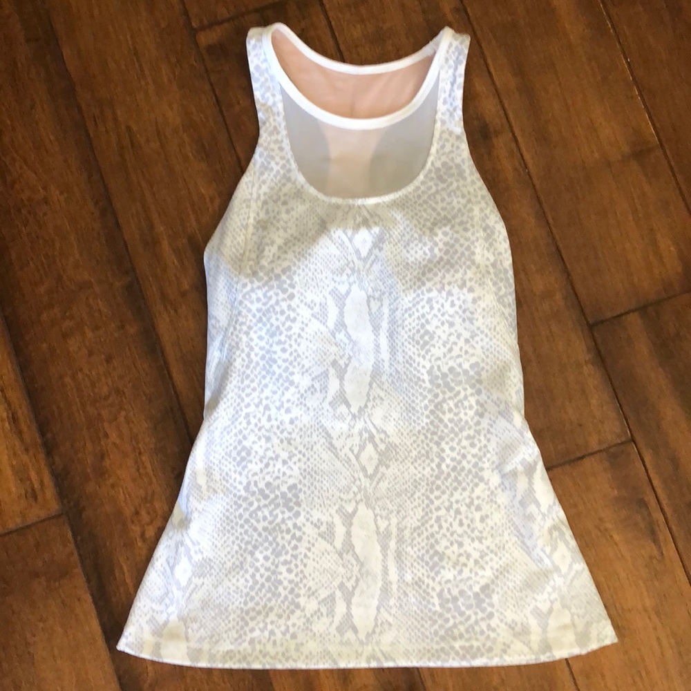 Lulu lemon tank